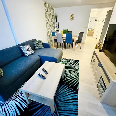 Daire Confortable T4 Equipe A - 200m Metro *