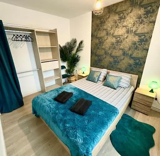 Confortable T4 équipé à - 200m Métro Appartement