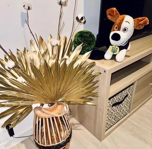 Appartement Confortable T4 équipé à - 200m Métro